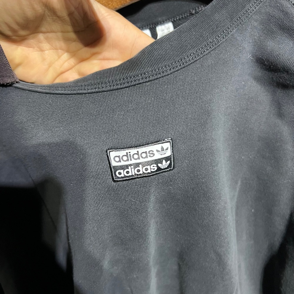 Adidas Sweatshirt Mens Medium Black Center Logo Trefoil Three Stripe Pullover - Picture 8 of 9